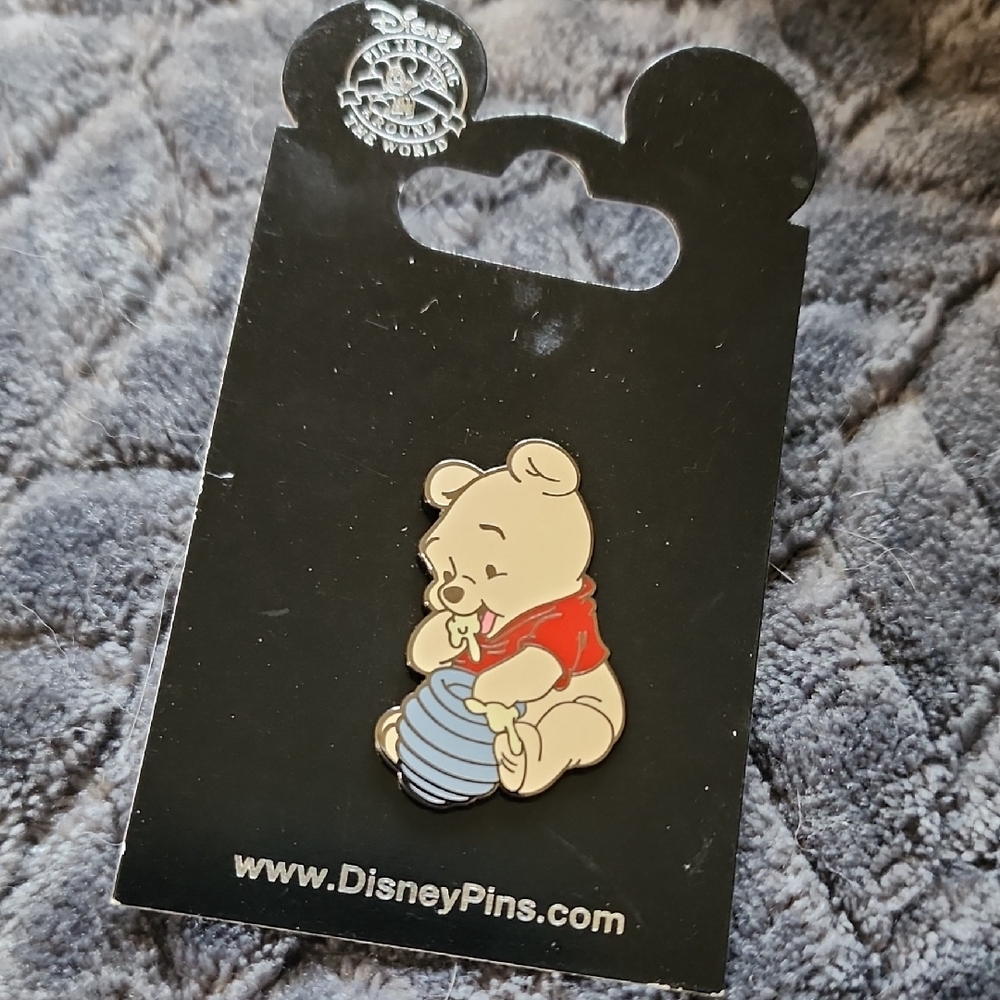Disney Winnie The Pooh Pin Honeypot NWT